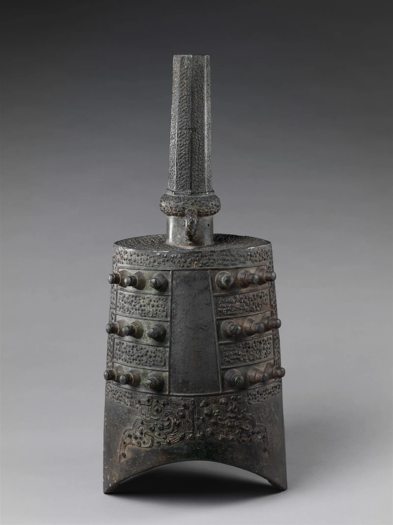 A bronze Chinese bell (zhong) from the Warring States period